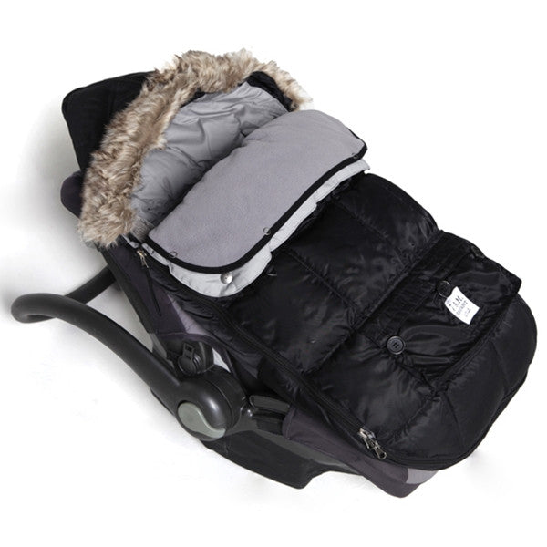 7 A.M. Le Sac Igloo 500 Small 0-6 M Black