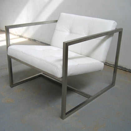 Gus* Modern Delano Chair - White