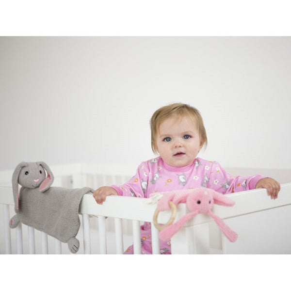 Apple Park Patterned Owl Blankie